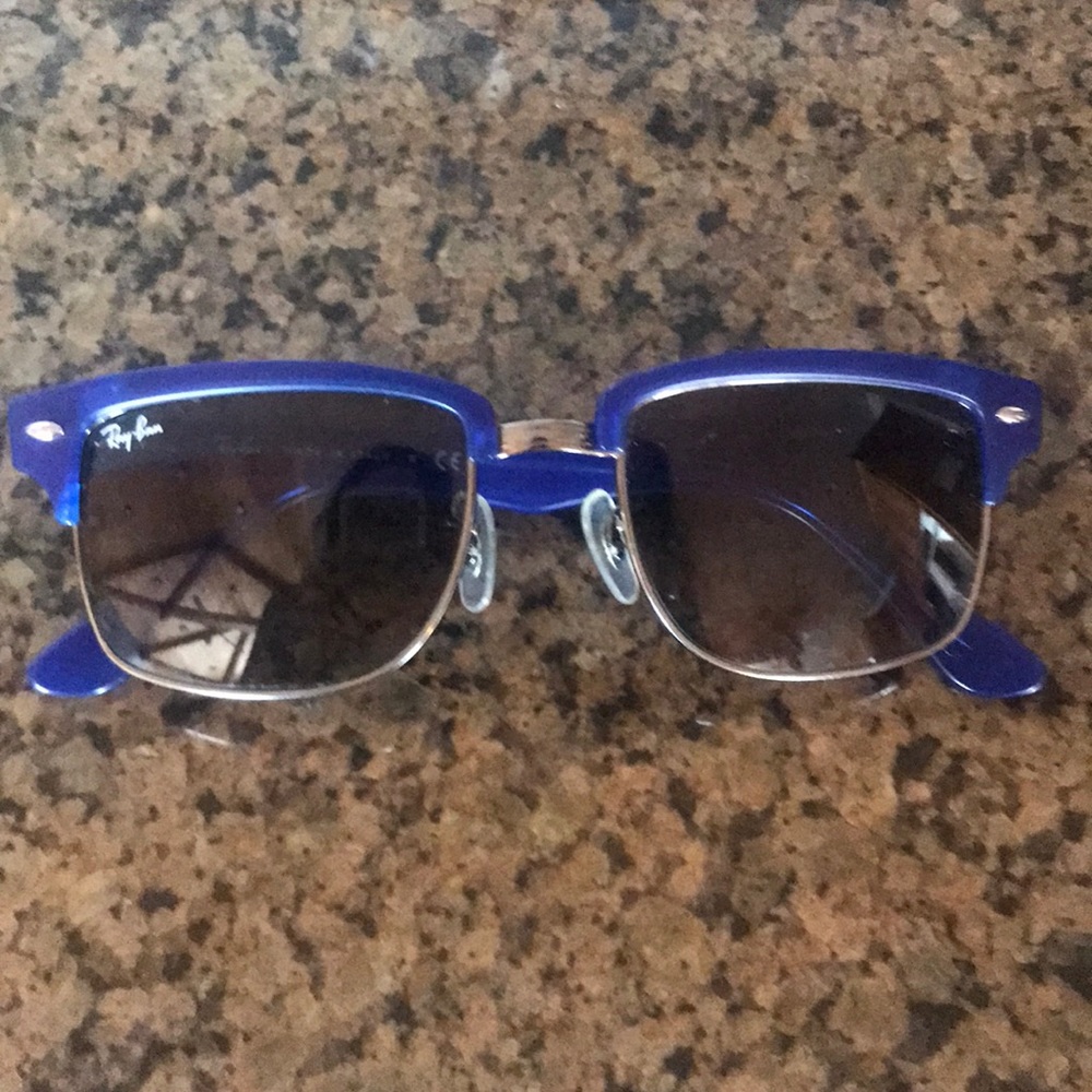RayBan sunnies